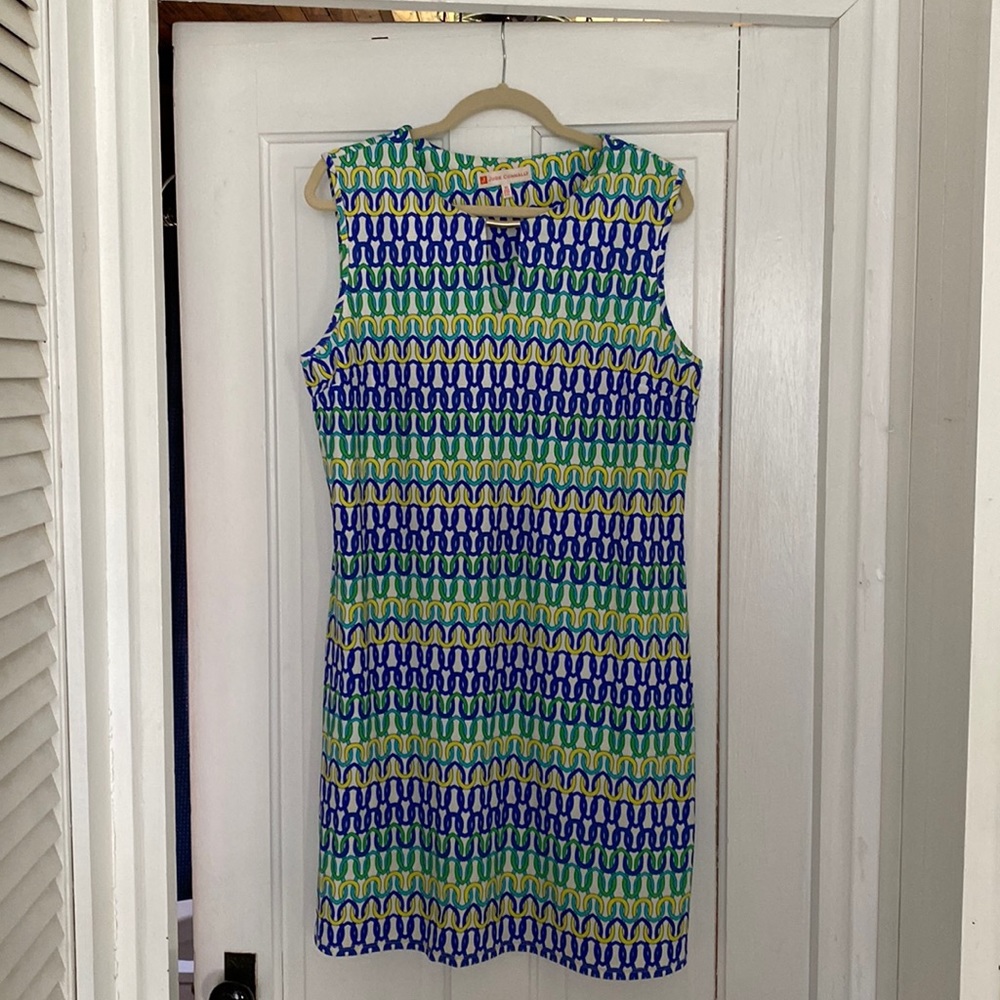 Sleeveless resort wear dress